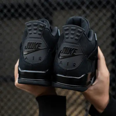 Jordan 4 Retro Black Cat (2025)